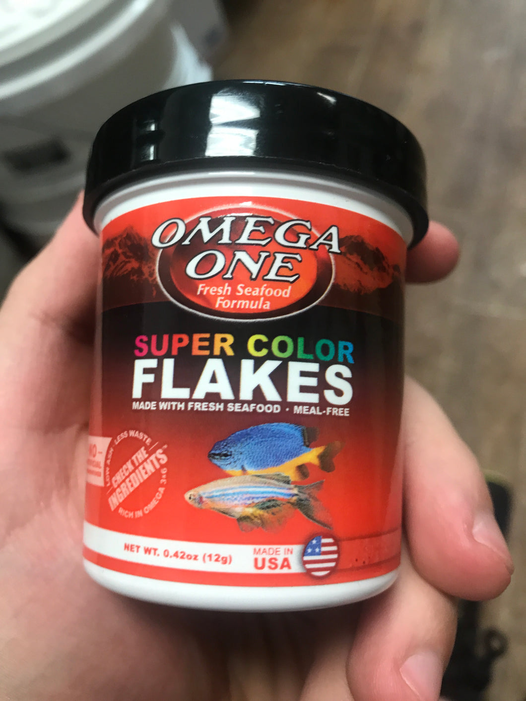 Omega One Super Color Flakes AGE OF AQUARIUMS LIVE FISH AND PLANTS